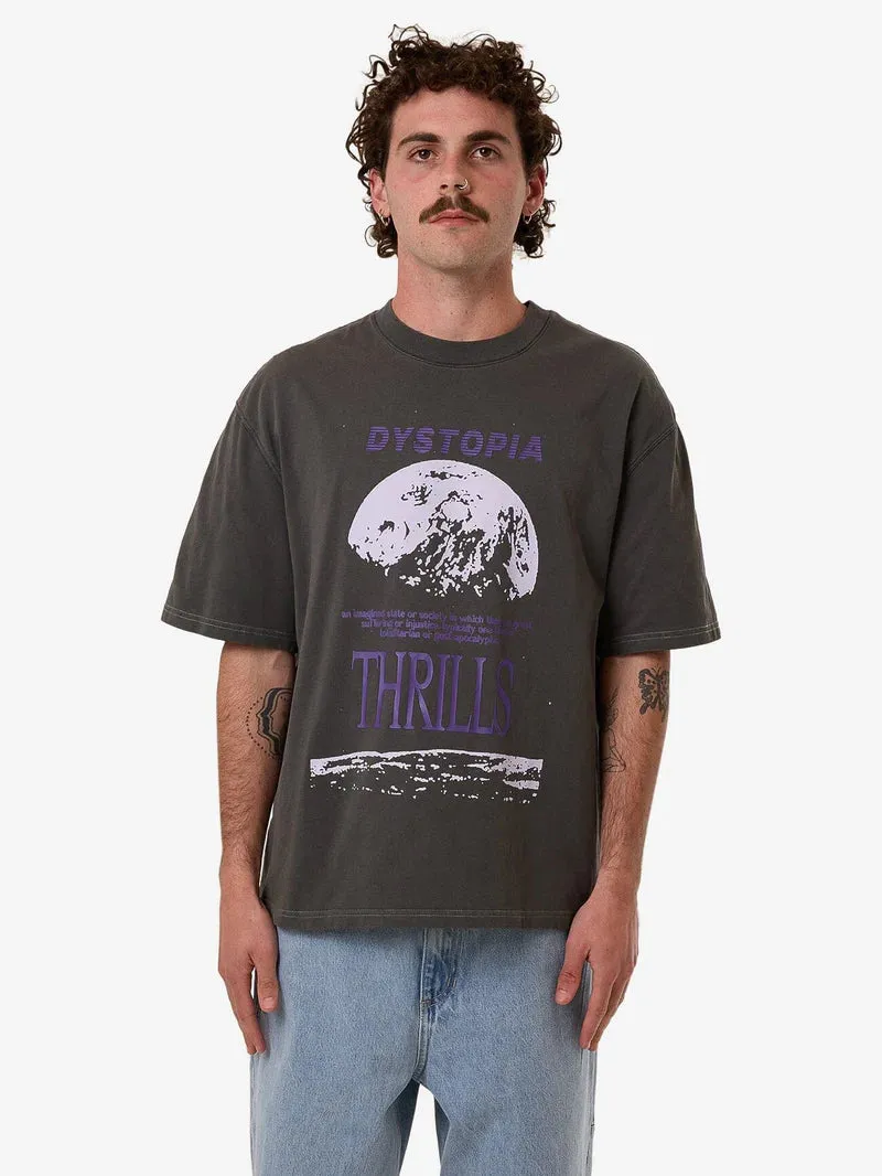 DYSTOPIA TEEBOX FIT TEE