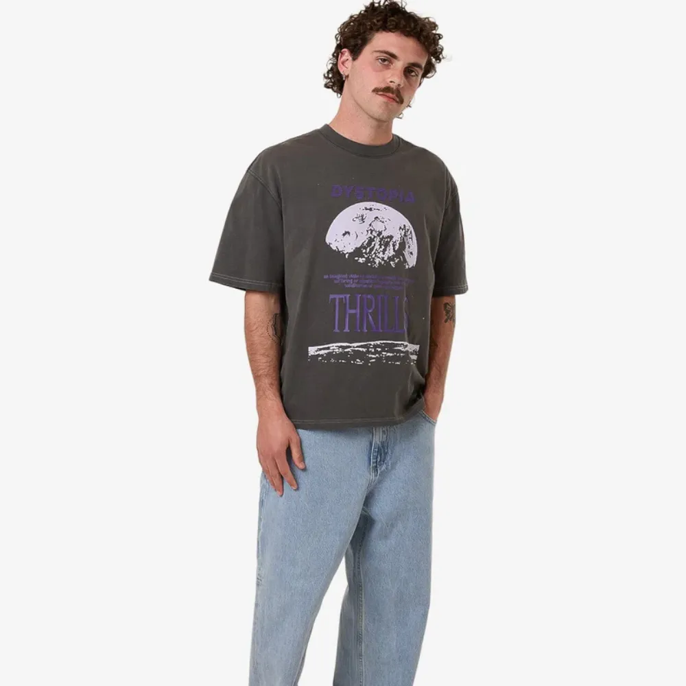 DYSTOPIA TEEBOX FIT TEE
