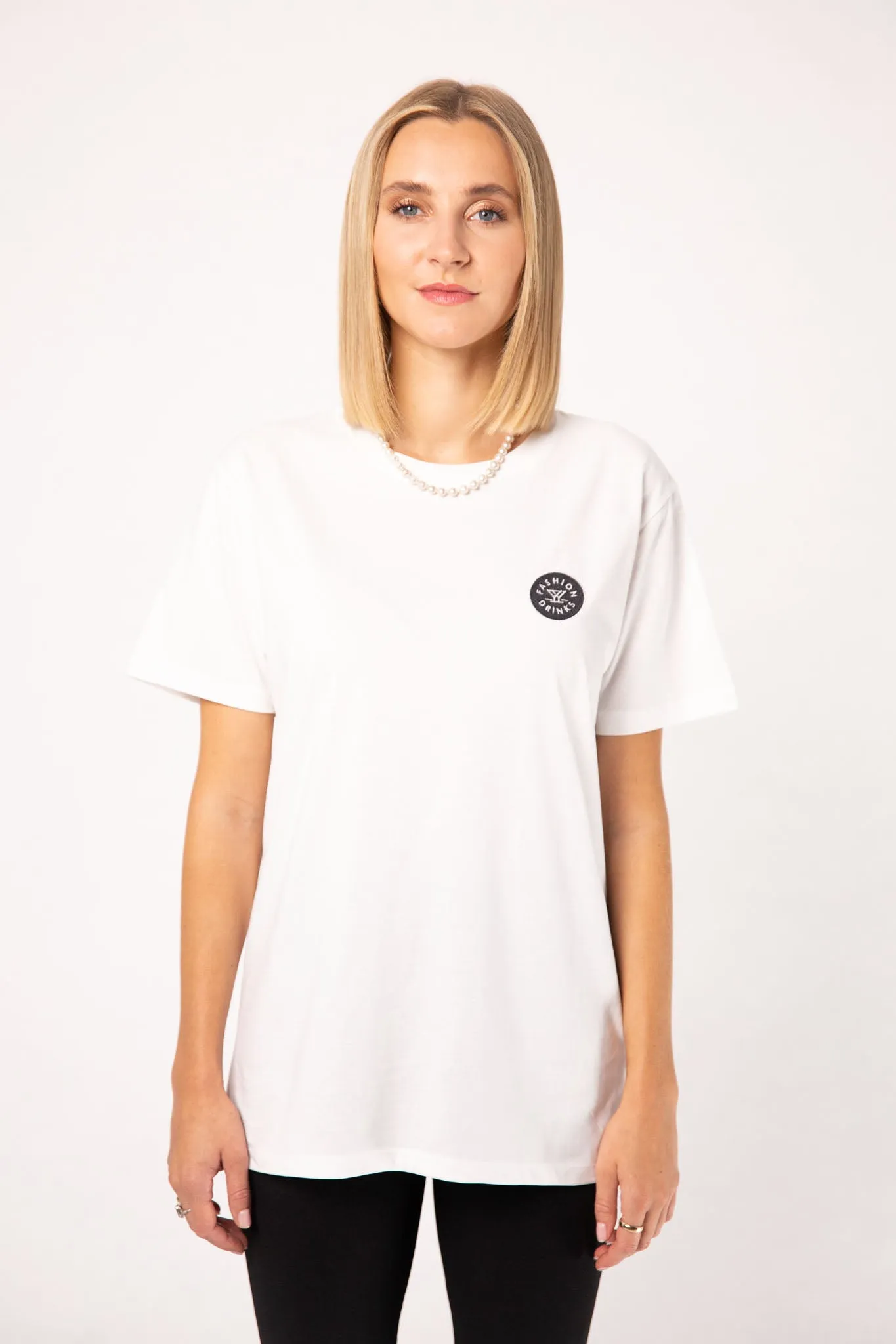 Fashion Drinks | Besticktes Frauen Oversized Bio Baumwoll T-Shirt
