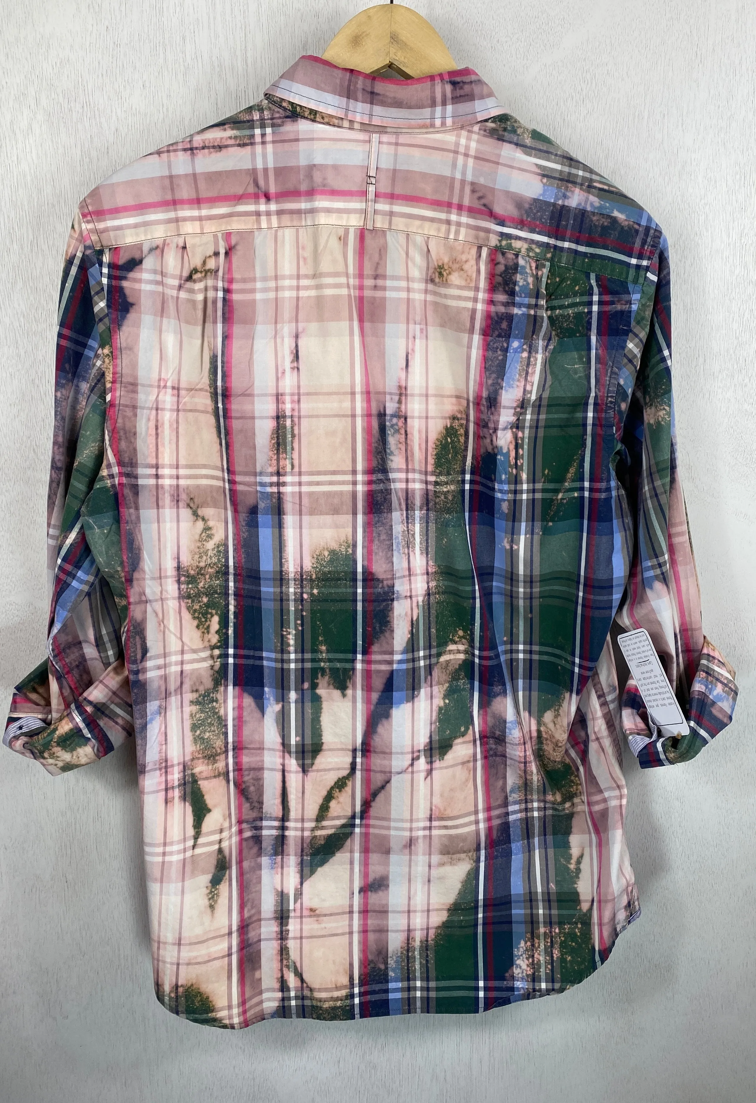 Vintage Pale Pink, Green and Blue Lightweight Cotton Size Medium